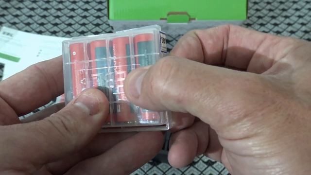 EBL Batter Charger and Lithium AA batteries смотреть онлайн