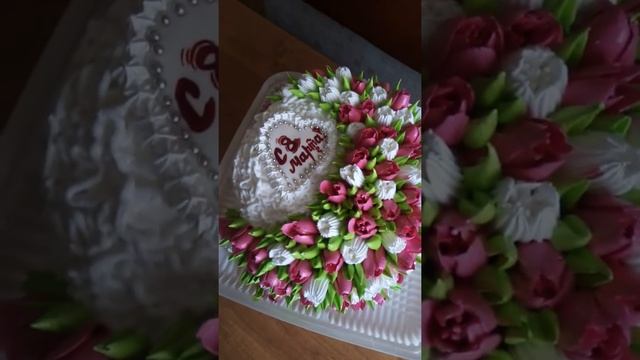 Тортик и много-много тюльпанчиков на 8 марта смотреть онлайн