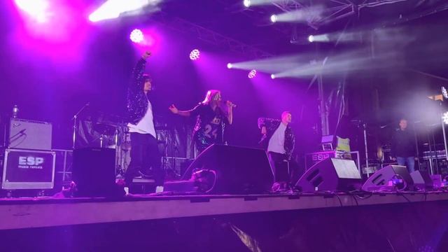 Cascada. Everytime We Touch. Live at Perth (UK). Christmas lights switch on. смотреть онлайн