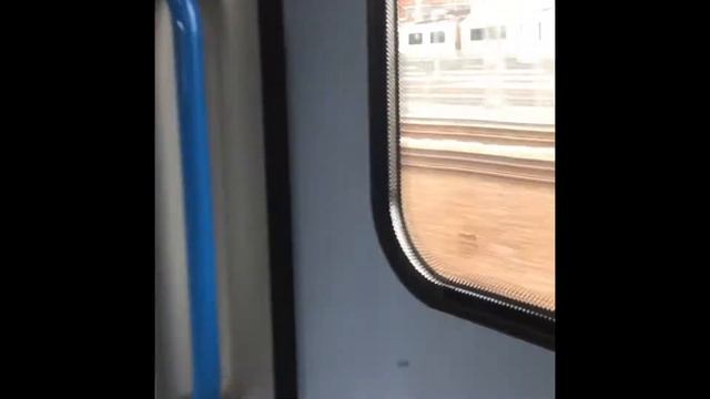 Passing Ferme Park Sdgs & Bounds Green Depot on the ECML (Ft: 91108) смотреть онлайн