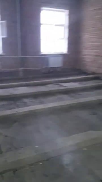 2-комнатная, 5 окон, в конце вид из окна на Фонтанку, необычная парадная смотреть онлайн