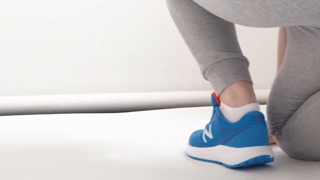 | Shuperb™ New Balance 520 Mens Textile Running Trainers Blue смотреть онлайн
