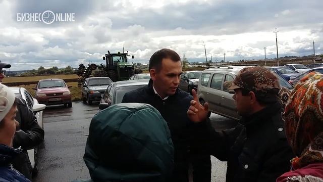 Дачники взбунтовались против барикад "Камского Бекона" смотреть онлайн