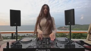 XeniaDiamond - Live Apple Bar, Koh Phangan Melodic Techno & Progressive House DJ Mix