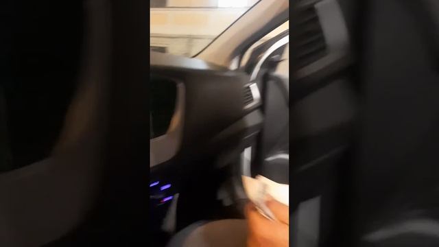 пративный пасажир эконом класса, сити мобиль, который не имел желание оплатить поездку.всем мира. смотреть онлайн