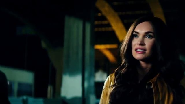 Ninja Turtles 2014 HD - Mikey Singing Scene, 