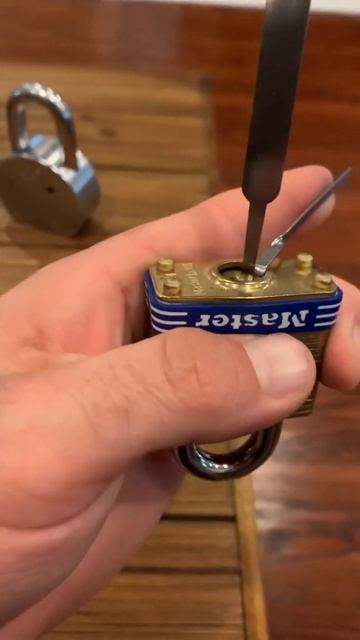 Master lock No. 4 Pick смотреть онлайн