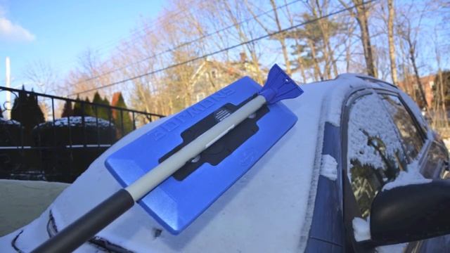 Snow Joe illum-n-Broom LED lighted 4-in-1 Snow Broom + Ice Scraper смотреть онлайн
