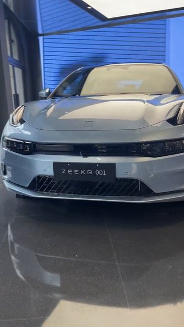 Zeekr 001 front face looking at shop. #shorts #electriccar #tesla смотреть онлайн