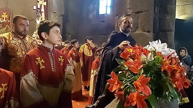 Տեր Մուշեի հորդորը, որ եկեղեցում չխոսել, այլ պատրաստվել Տիրոջը դիմավորել, որ հետո հիմար կույսերի պե