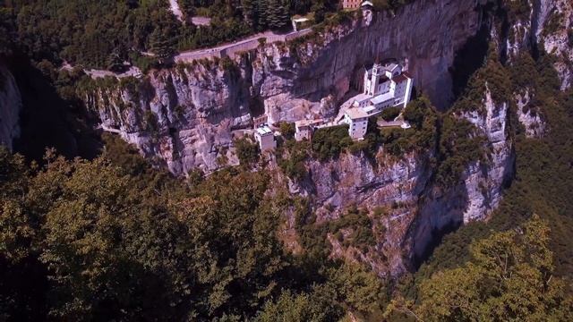 Madonna della Corona смотреть онлайн