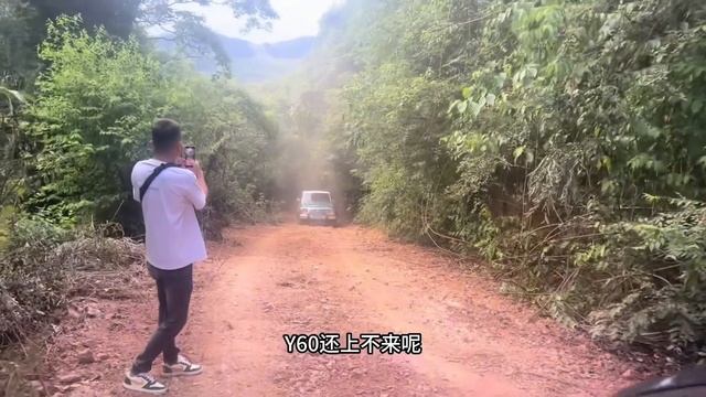 Rolls-Royce來越野？售價550萬的Rolls-Royce斯魅影越野挑戰，搭載V12 的 6.6T雙渦輪增壓引擎！#越野 #勞斯萊斯 #勞斯萊斯魅影