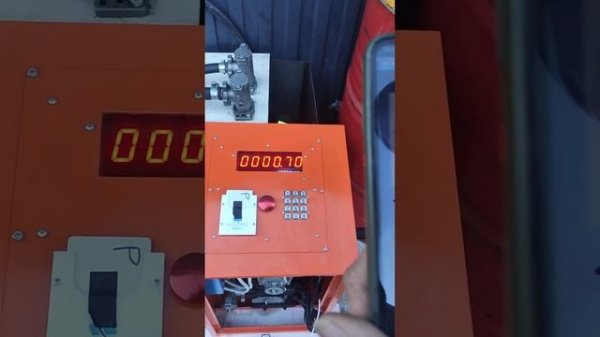 Автоматическое тарирование топливных баков на Android по Bluetooth на станции Exzotron EST-03.