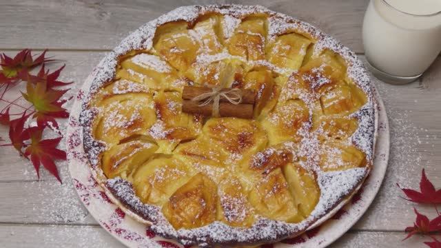 Яблочный пирог по-эльзасски – вкус, который покорит всех 🍏🥧 смотреть онлайн