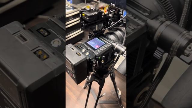 DO NOT BUY the TILTA ADVANCED BATTERY PLATE for the RED KOMODO смотреть онлайн