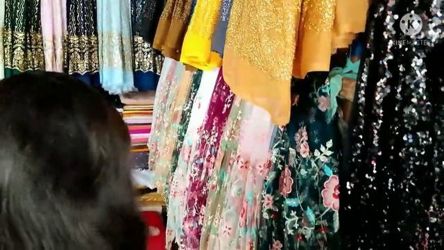 Mangal Bazar Lucknow Latest Winter Collection | Tuesday market lucknow #vlogmatickhushi #mangalbaza смотреть онлайн