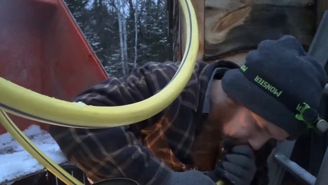 How we Heat our Off Grid Cabin смотреть онлайн