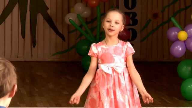 стихотворение "Песня Птички" - читает Хоменко Мария смотреть онлайн