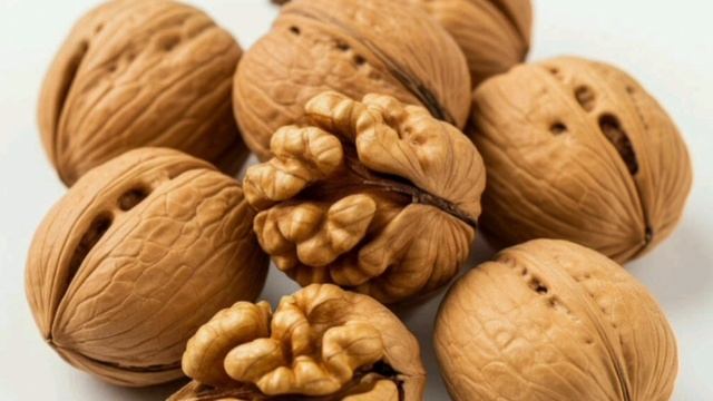 ASMR ЗВУКИ ГРЕЦКИХ ОРЕХОВ