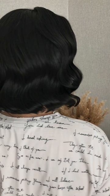 Укладка коротких волос. Волна на короткие волосы. Прическа на каре. Прическа волна #hairstyle смотреть онлайн