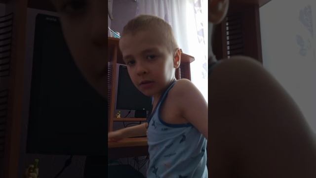 играю на компьютере смотреть онлайн