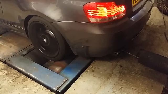 Super nova powered 135i dyno run смотреть онлайн