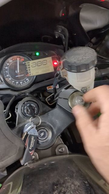 Разбудил мотоцикл смотреть онлайн