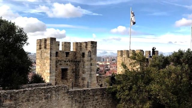 ♡ LISBON ♡ Любимые места. Замок. Пляж. смотреть онлайн