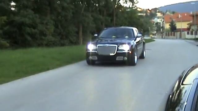 Chrysler, 300c, HEMI, burnout смотреть онлайн