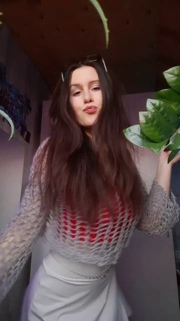 МК на ТРЕНДОВЫЕ сетчатые кофты уже на ютубе/рутубе/вк 🫶🏻 смотреть онлайн