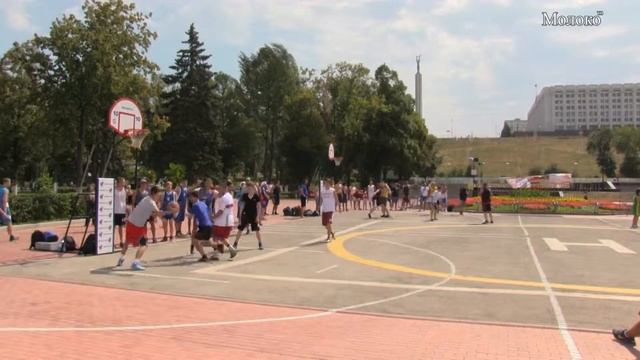 День физкультурника в Самаре ||| Молоко ТВ смотреть онлайн