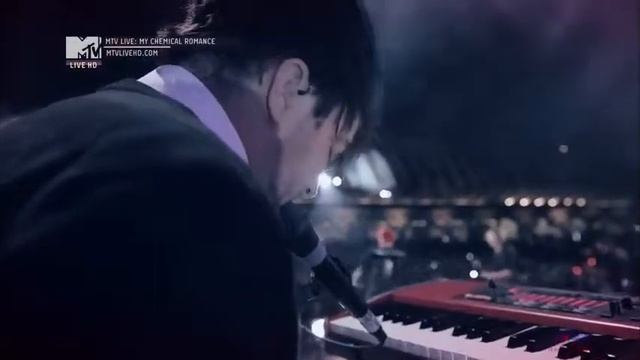 My Chemical Romance Sing Live HD смотреть онлайн