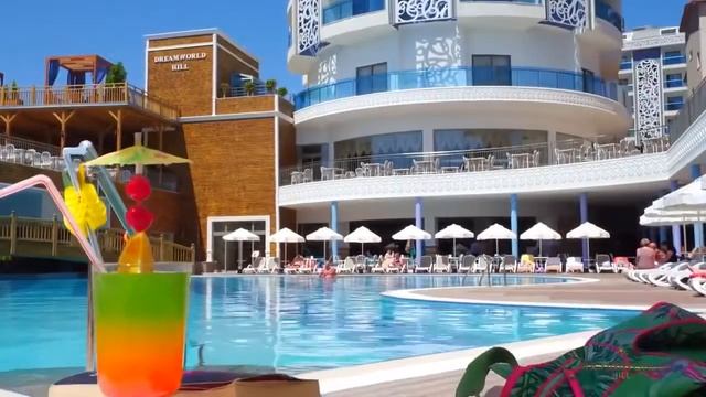 DreamWorld Hill Hotel смотреть онлайн