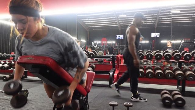 Team Lift Vlog | ROMAN EMPIRE GYM смотреть онлайн