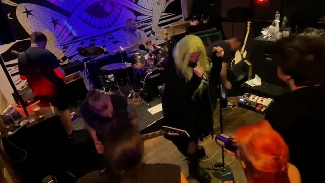 Aubzagl - Live @ Santiago Bar, Leeds UK : 8-Oct-21 смотреть онлайн