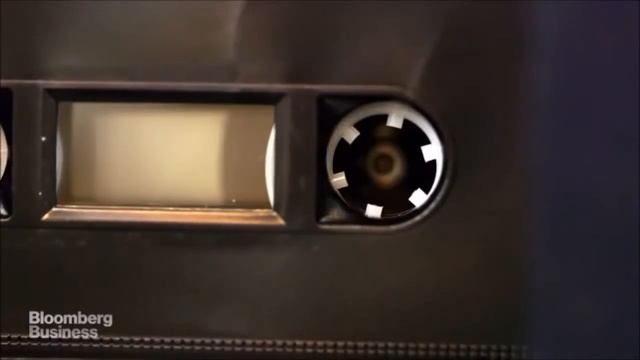 Производство аудиокассет. Последний действующий завод. Магнитный носитель