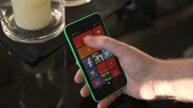 A closer look at Nokia's Windows Phone 8.1 devices смотреть онлайн