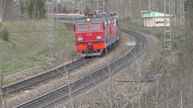 Монгольский пассажирский поезд "Москва - Улан-Батор" на Транссибе смотреть онлайн