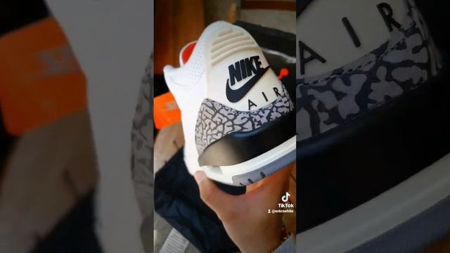 El Sneaker del año • Air Jordan 3 White Cement!🔥🏀 #nike #jordan #trending #viral #like #follow #fyp смотреть онлайн
