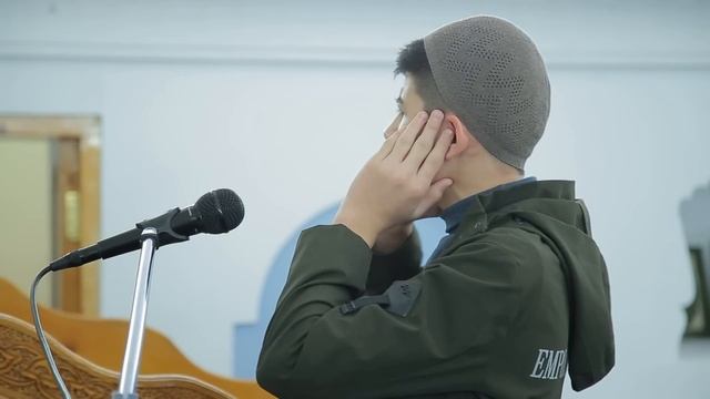 Энг чиройли Азон Mahmudjon Qori - Самый Красивый Азан أجمل أذان Amazing Azan.
