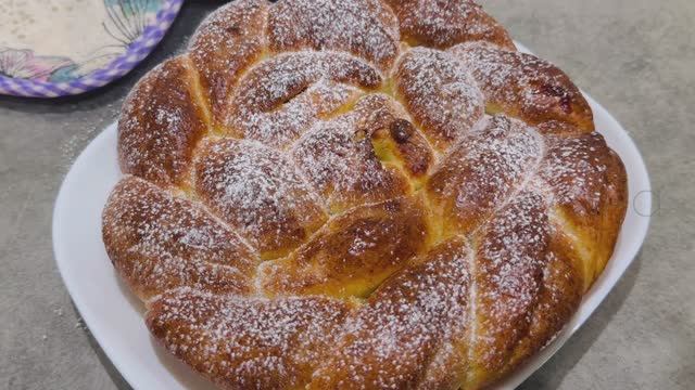 Пирог с яблоками в духовке / Вкусный и простой рецепт пирога с яблоками (готовлю его отрывным) смотреть онлайн
