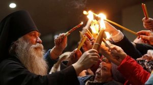 РАЗОБЛАЧЕНИЕ ВЕКА: АРМЯНСКИЙ СВЯЩЕННИК РАСКРЫЛ ТАЙНУ БЛАГОДАТНОГО ОГНЯ!