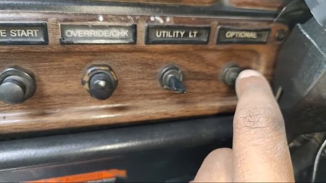 Freightliner Classic XL - Overview 12.7 Detroit 60 Series ELD Exempt