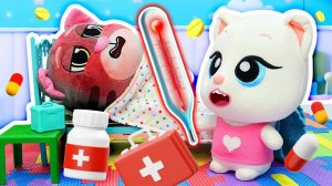 Опасная тренировка Тома под дождем! ⚽️️ Что случилось? Видео про игрушки Говорящий Том