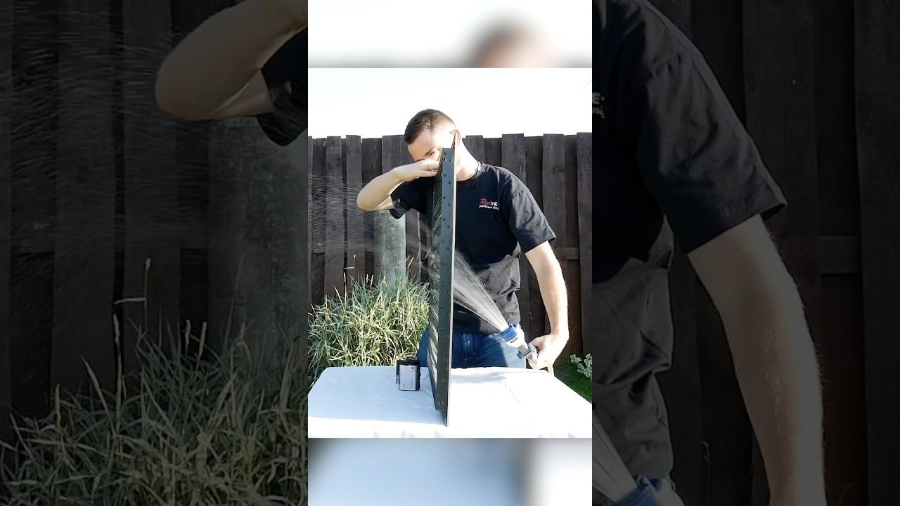 Вентрешётка под вертикальным дождём смотреть онлайн