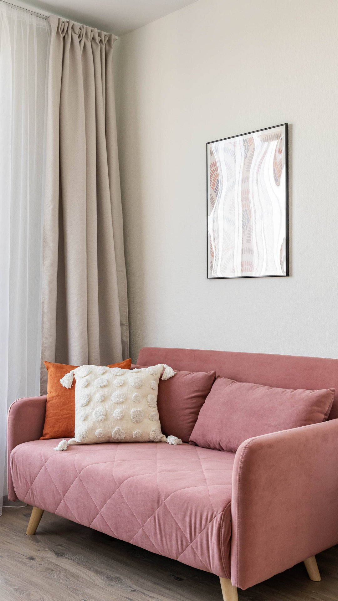 как расправить диван на кухне