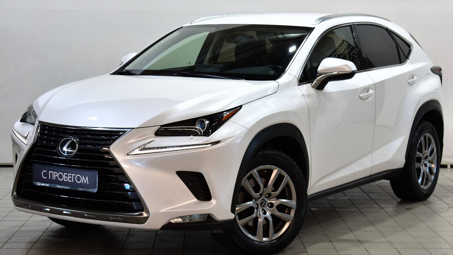 Lexus NX 200 '2019 г. смотреть онлайн