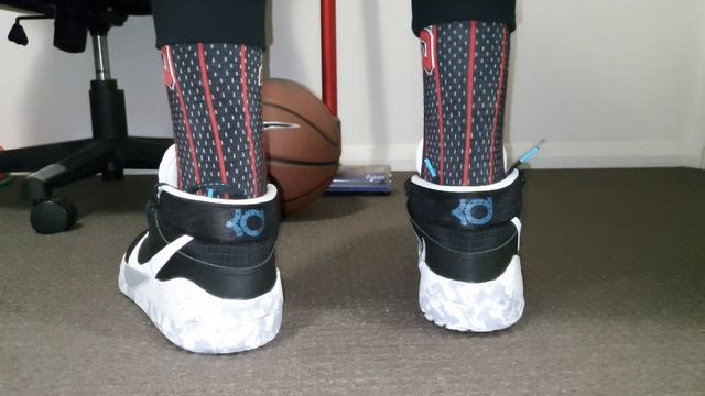 Nike kd 13 on feet black white wolf grey noir gris смотреть онлайн