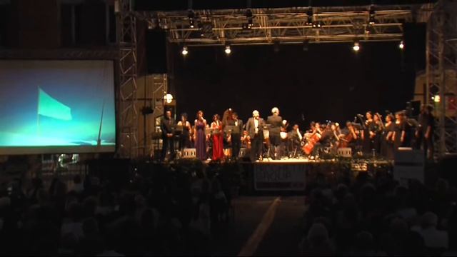 F. Battiato: Bandiera bianca (per solisti e orchestra) смотреть онлайн