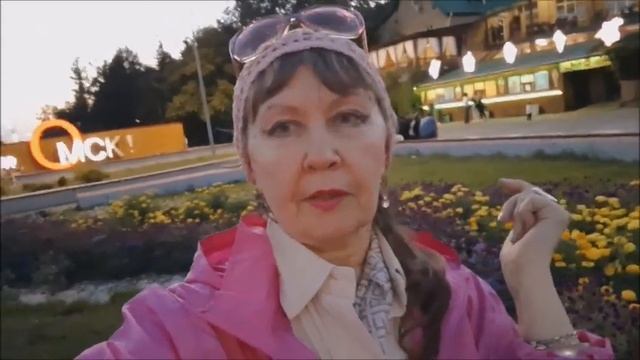 ИНТЕРЕСНЫЕ КЛУМБЫ в СИБИРСКОМ ГОРОДЕ смотреть онлайн